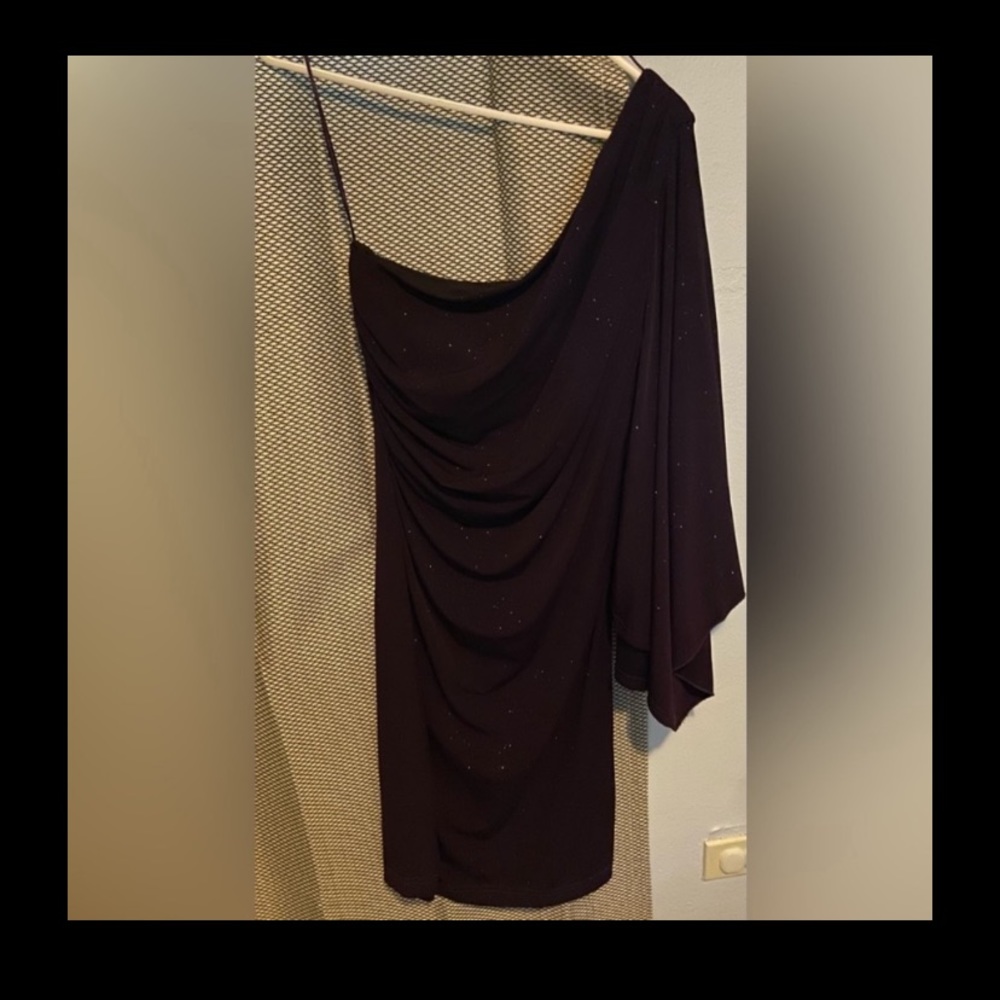 Elegant Women’s One Shoulder Dress (Size 8)